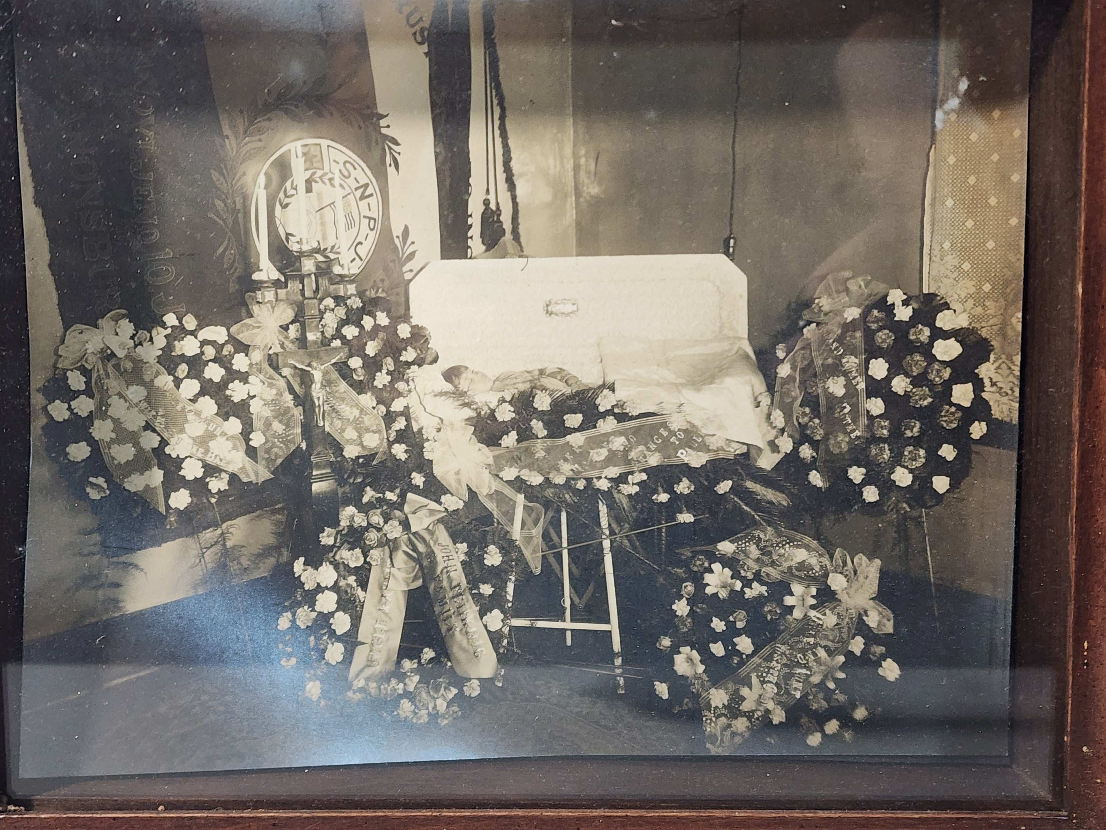 Antique Early 1900s Fraternal Funeral Photograph in Carved Wood Frame - Historical SNPJ Slovene Americana